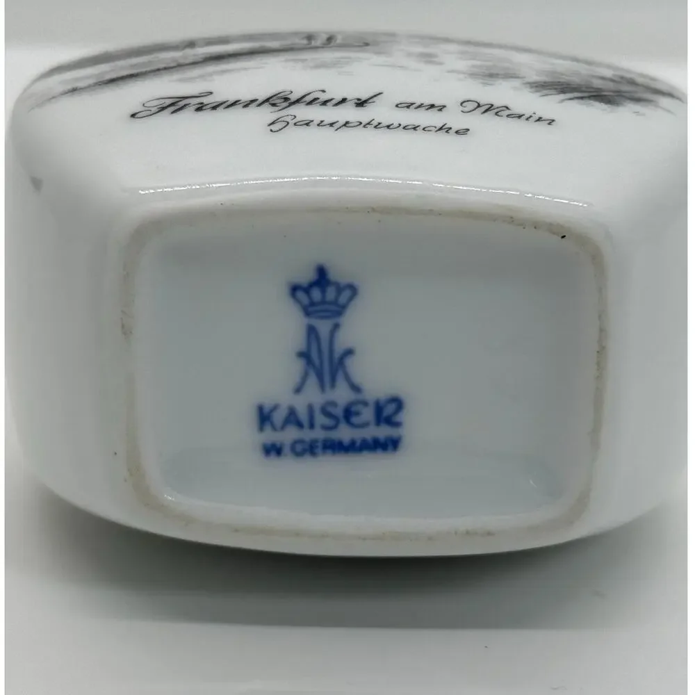 VTG AK Kaiser West Germany Frankfurt am Main Hauptwache Scene Porcelain Bud Vase
